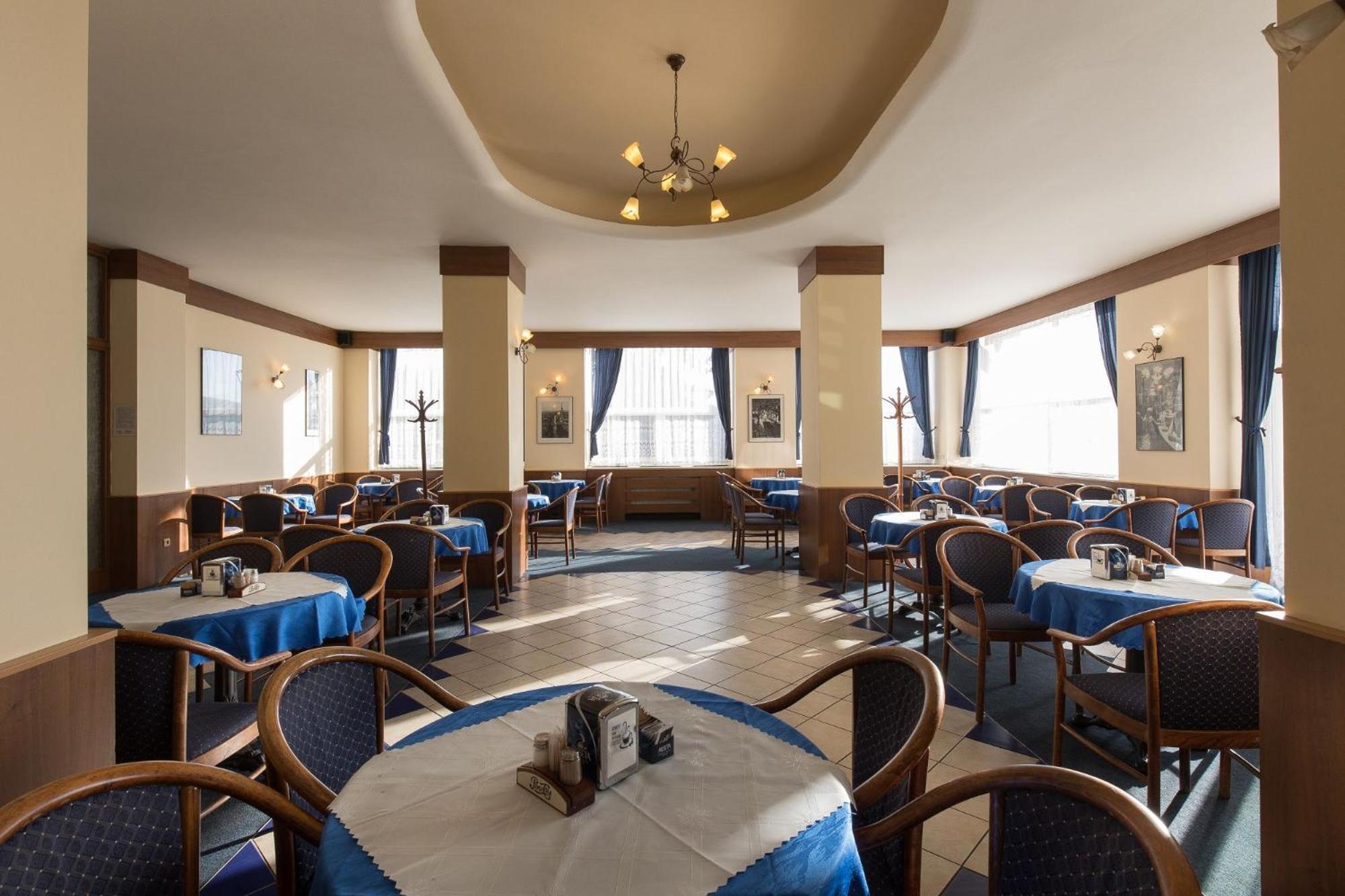 Hotel Belvedere Příbram Eksteriør bilde
