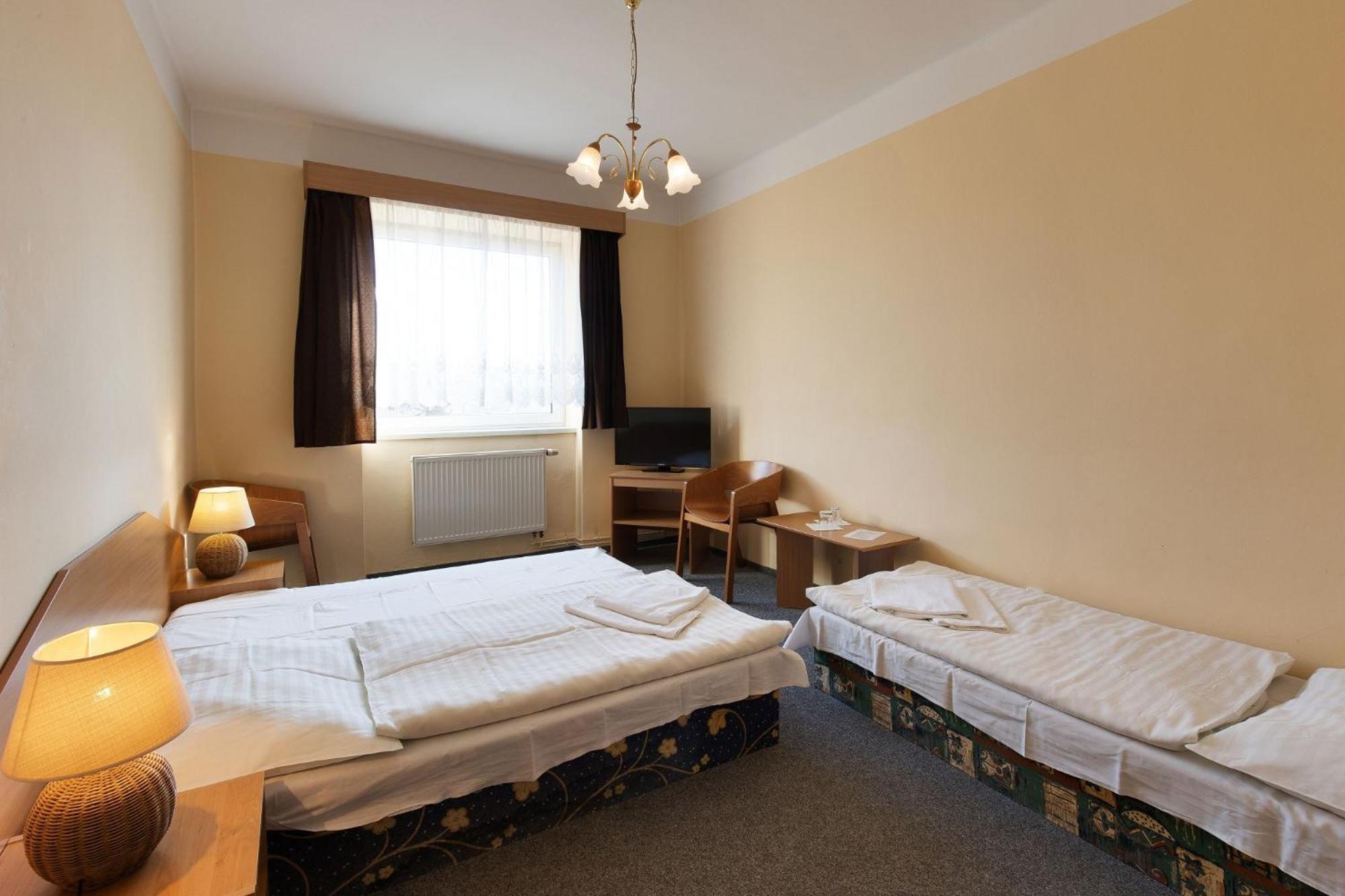 Hotel Belvedere Příbram Eksteriør bilde